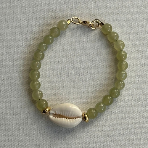 Pulseira | Contas de Pedra Verde & Búzio