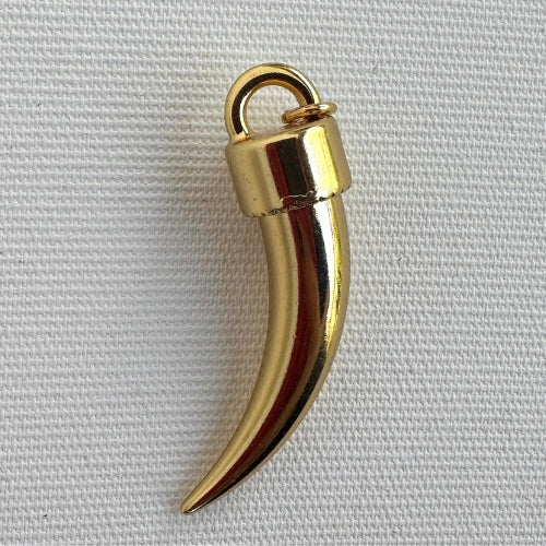 Pingente | Dente Banho Dourado