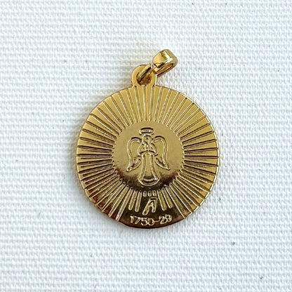 Pingente | Medalha Santo Anjo, com oração. Banho Dourado