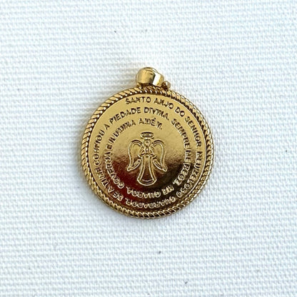 Pingente | Medalha Santo Anjo, com oração. Banho Dourado