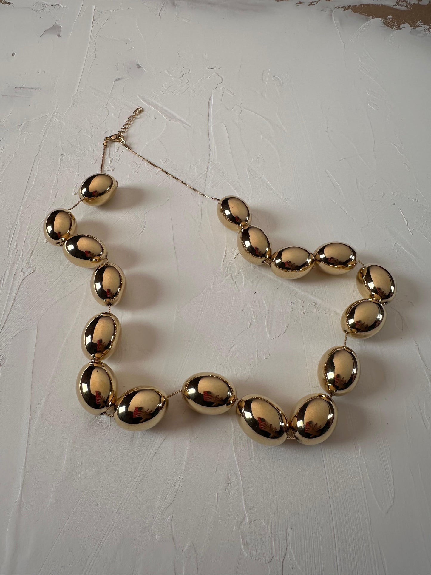 colar com contas ovais, banho ouro 18K